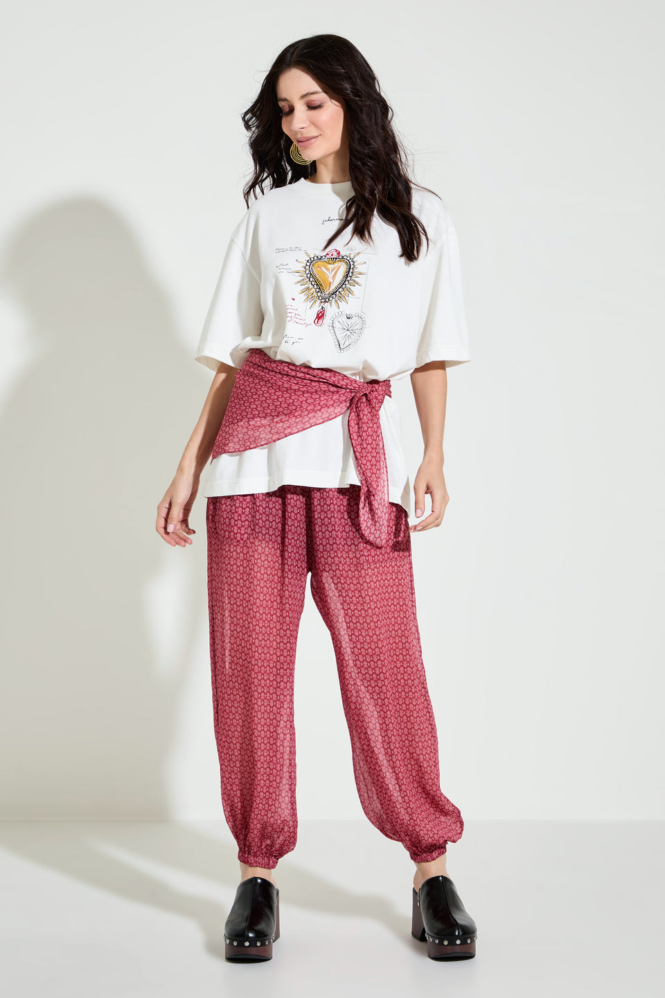 Camiseta oversized Jóia Coração