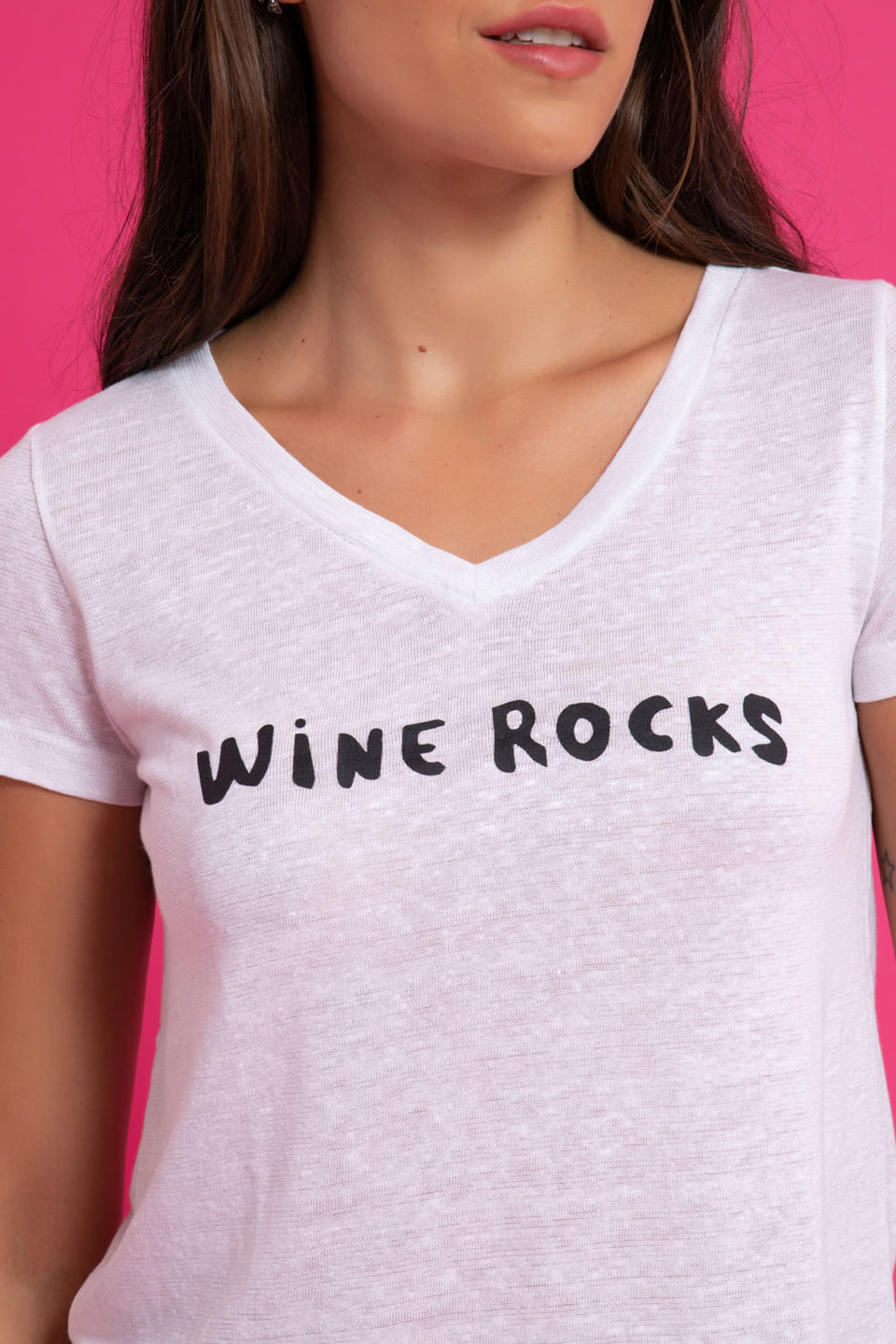 Camiseta Wine Rocks Branca