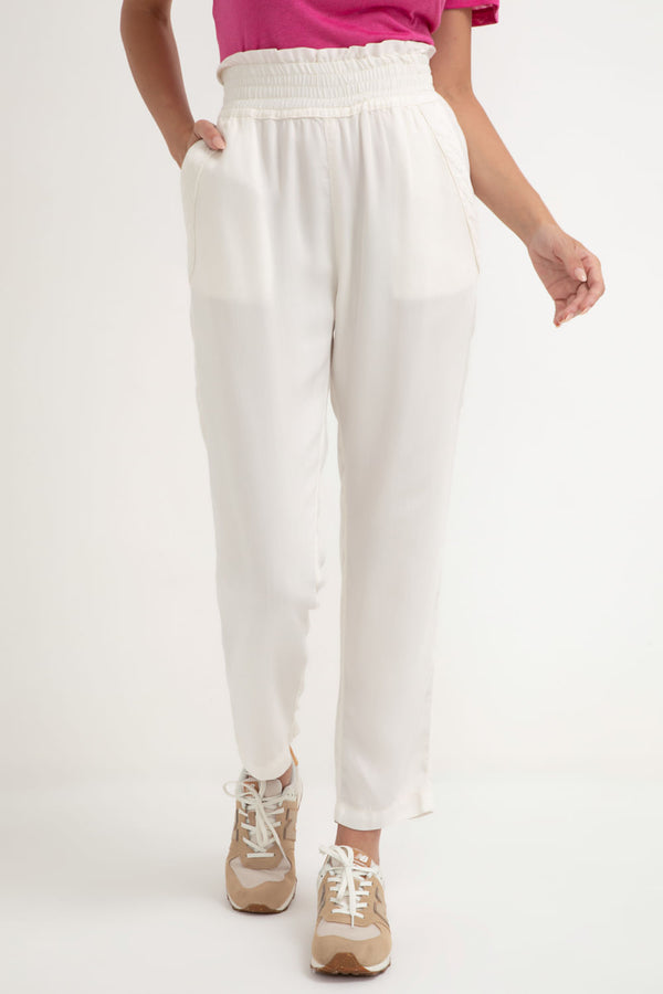 Calça Matelasse Off White
