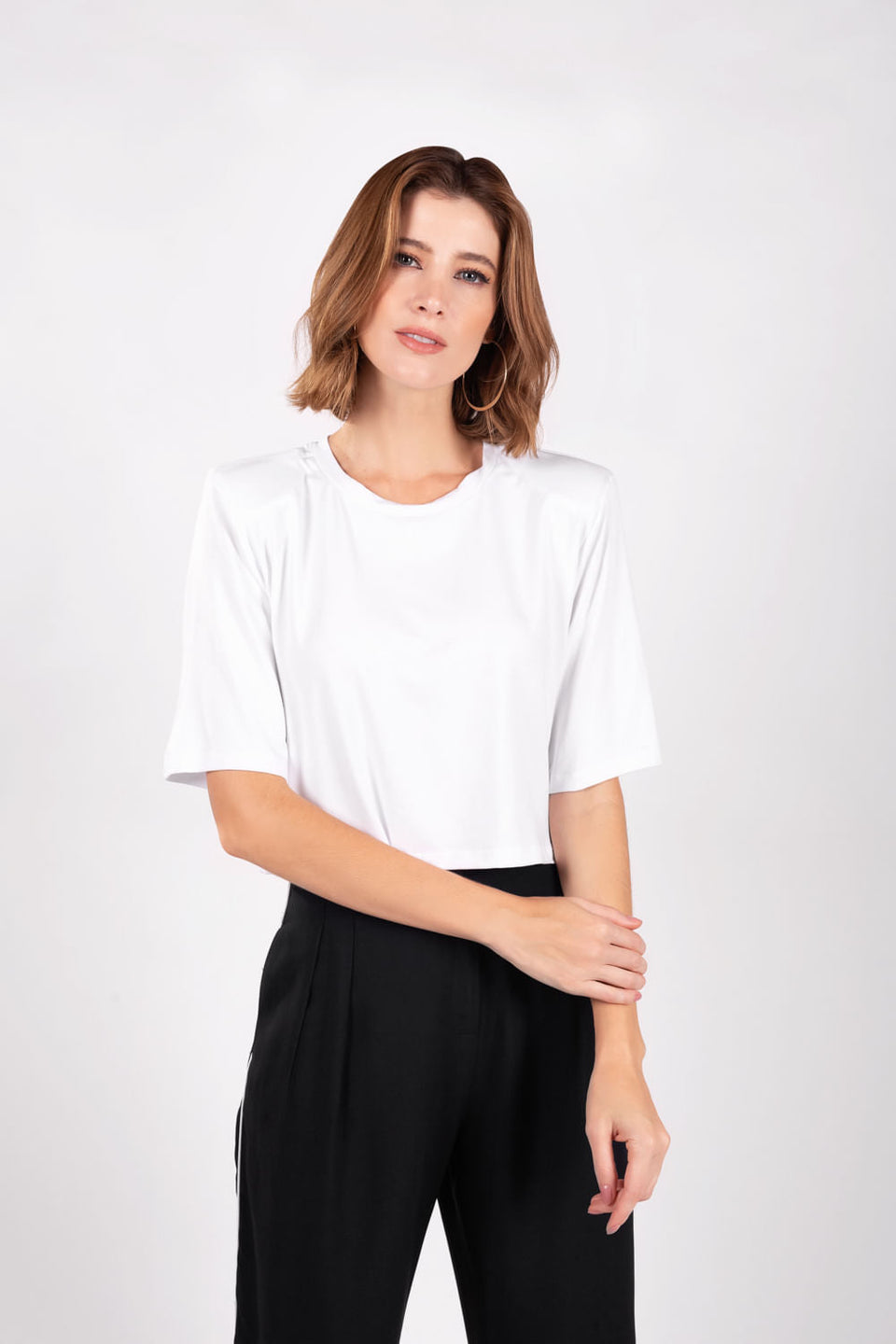 Camiseta Cropped Ombreiras CF