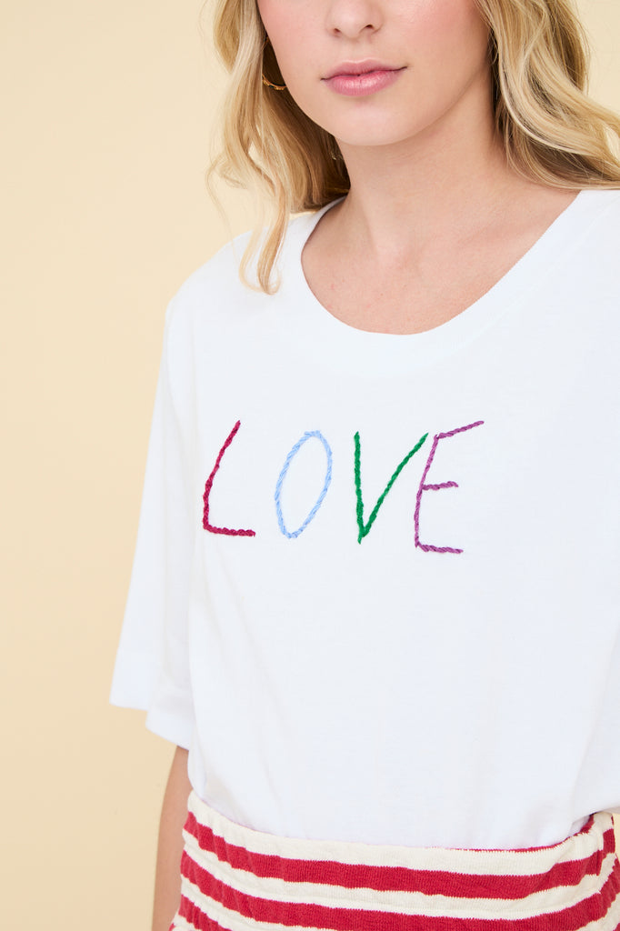 Camiseta Love Bordada